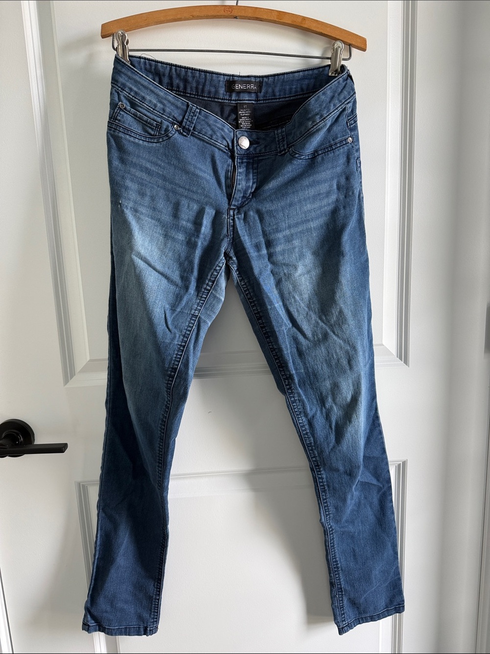 Generra Women's Blue Slim Fit Jeans 11